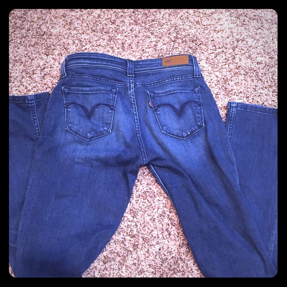 Blue stylist Levi’s